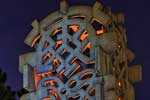 A 1974 Japanese lantern sculpture by Harold Balazs. Night photos, Spokane, Washington