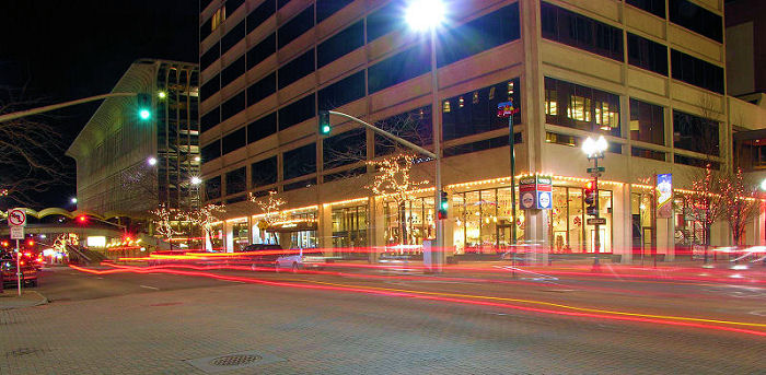 Main and Post holiday traffic, Spokane, Washington