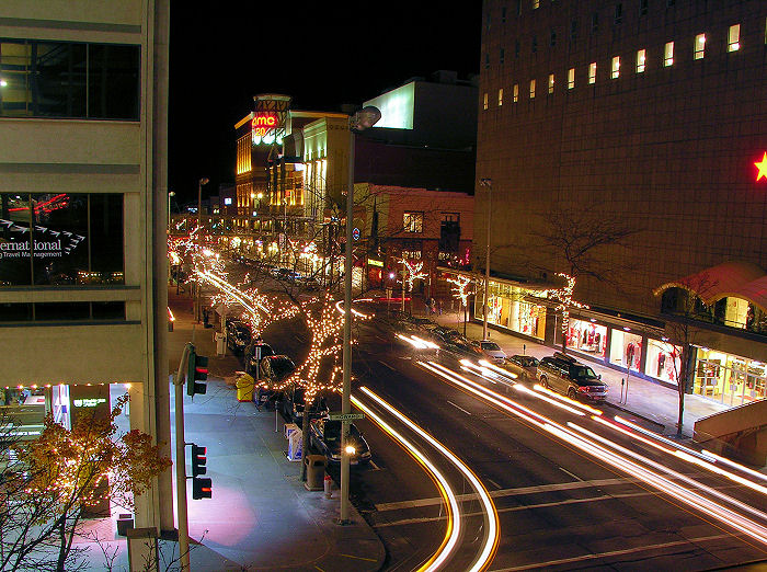 Main and Howard holiday traffic, Spokane, Washington