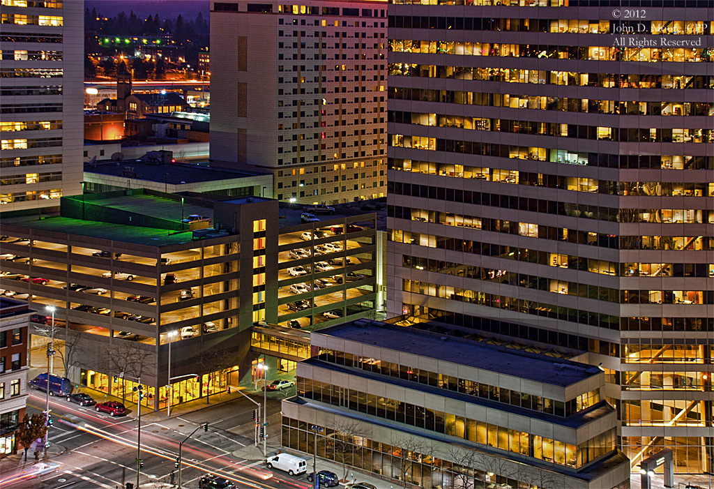 A view to the southwest of downtown Spokane, from the rooftop of the Old National Bank building